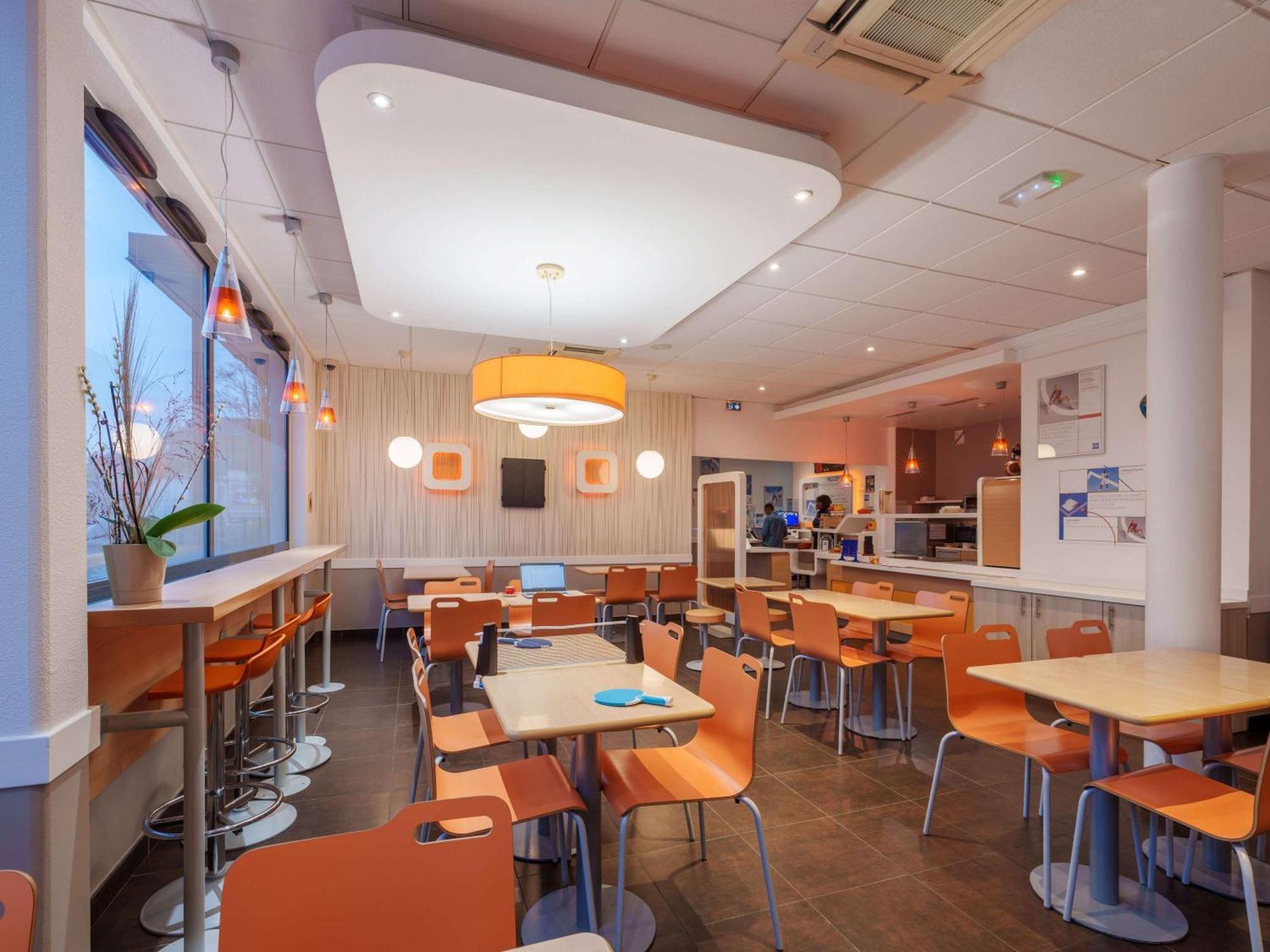 Ibis Budget Saint-Quentin Centre Gare Kültér fotó