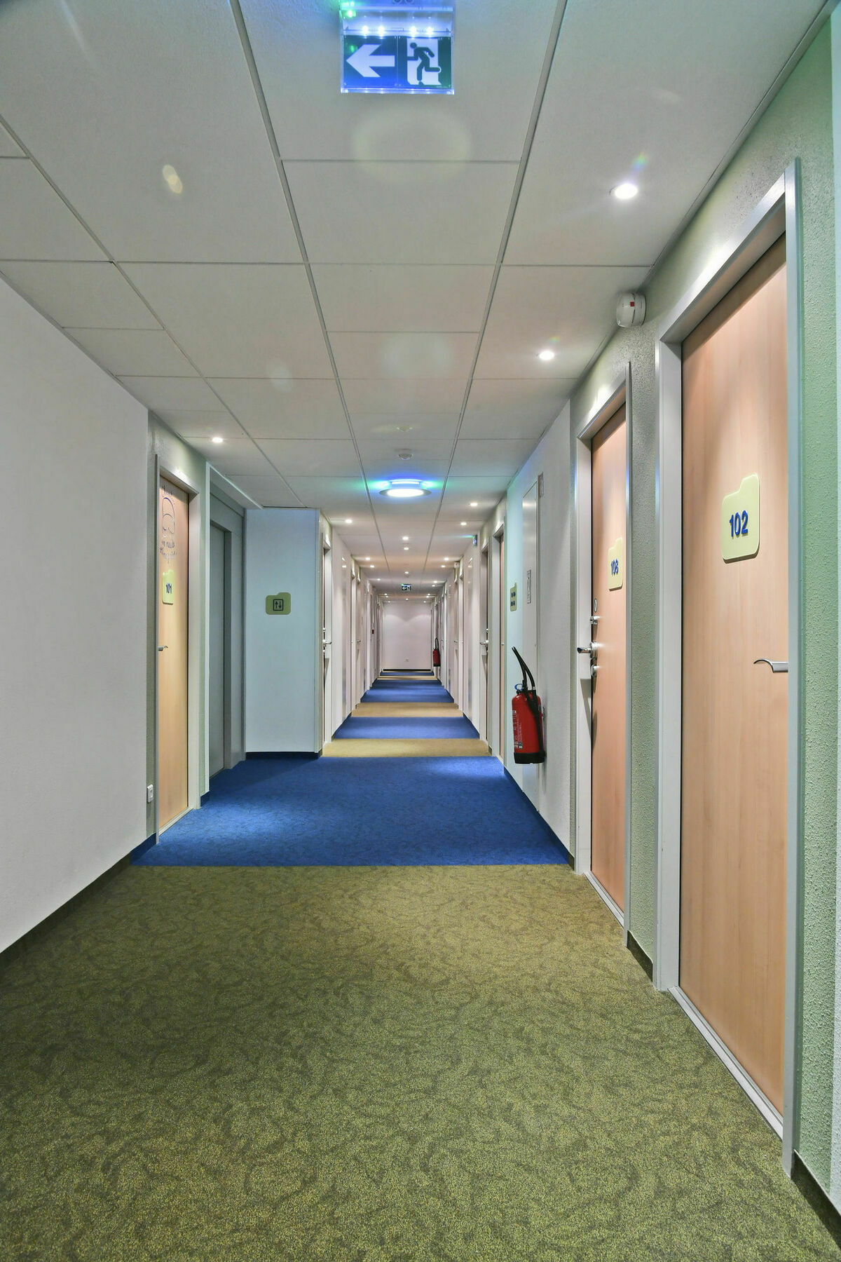 Ibis Budget Saint-Quentin Centre Gare Kültér fotó